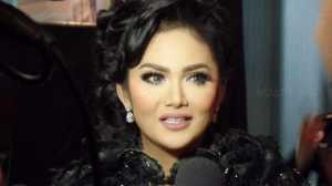 Krisdayanti Menangis Dipercaya Nyanyikan OST 