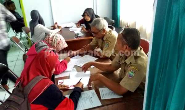 Setelah Kelulusan, Pencari Lowongan Kerja Meningkat Setelah Kelulusan, Pencari Lowongan Kerja Meningkat