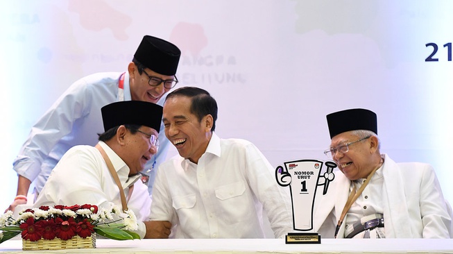 Jokowi Menang Hasil KPU Jokowi  Ma aruf Menang  Pemilu Presiden Uzone