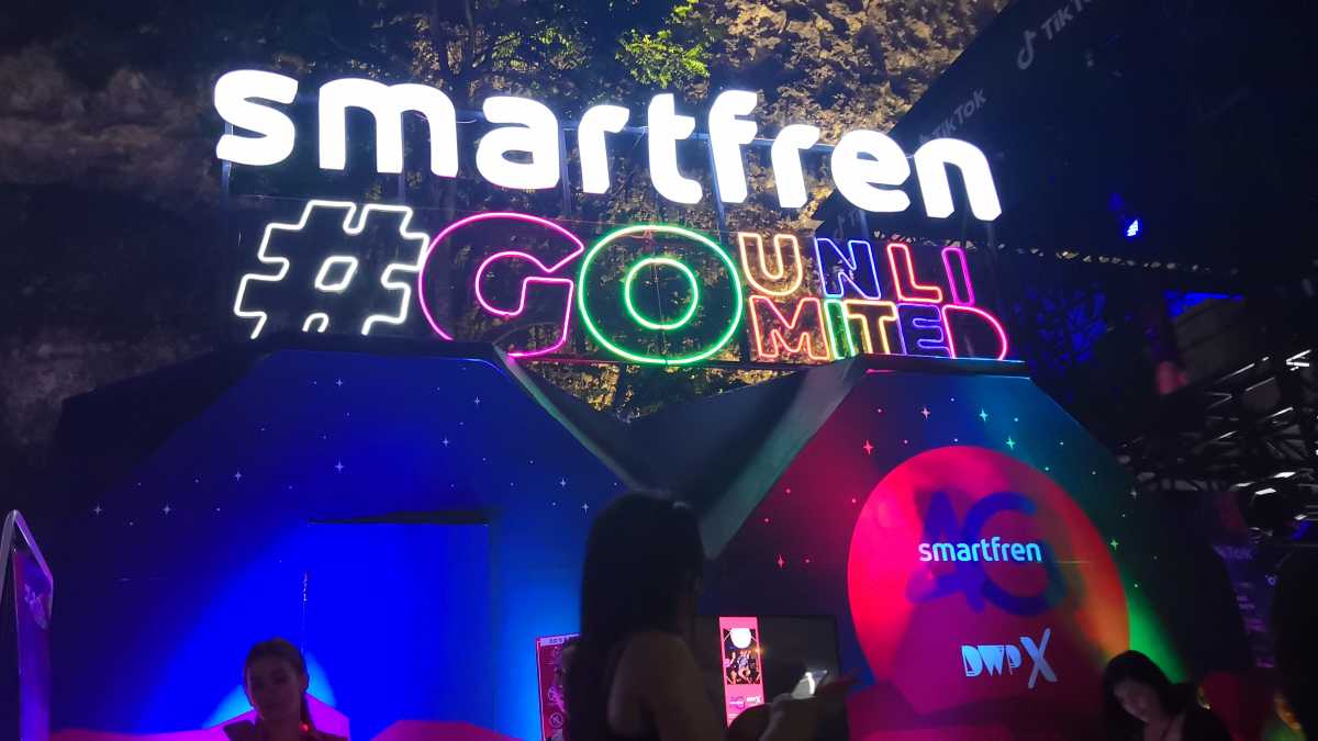 Smartfren Targetkan Ambil Alih 100.000 Pelanggan Bolt Smartfren Targetkan Ambil Alih 100.000 Pelanggan Bolt