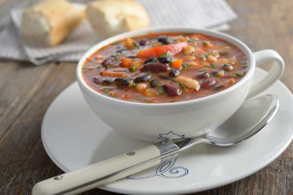 Bosan Dengan Sop Ayam? Coba 4 Resep Sop yang Unik dan Sehat Ini! Bosan Dengan Sop Ayam? Coba 4 Resep Sop yang Unik dan Sehat Ini!
