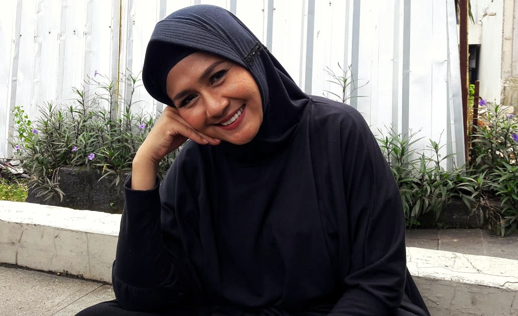 Kata Dewi Irawan, Kondisi Ria Irawan Masih Lemah dan Belum Bisa Bicara Jelas Kata Dewi Irawan, Kondisi Ria Irawan Masih Lemah dan Belum Bisa Bicara Jelas