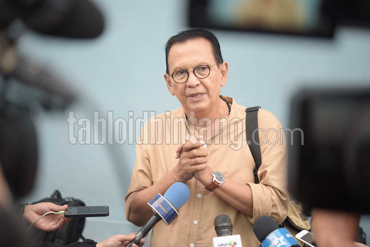 Gading Marten Dikabarkan Punya Kekasih Baru, Begini Komentar Roy Marten Gading Marten Dikabarkan Punya Kekasih Baru, Begini Komentar Roy Marten