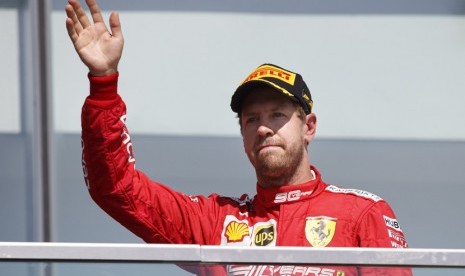 Vettel Akhiri Puasa Kemenangan dengan Juarai GP Singapura Vettel Akhiri Puasa Kemenangan dengan Juarai GP Singapura