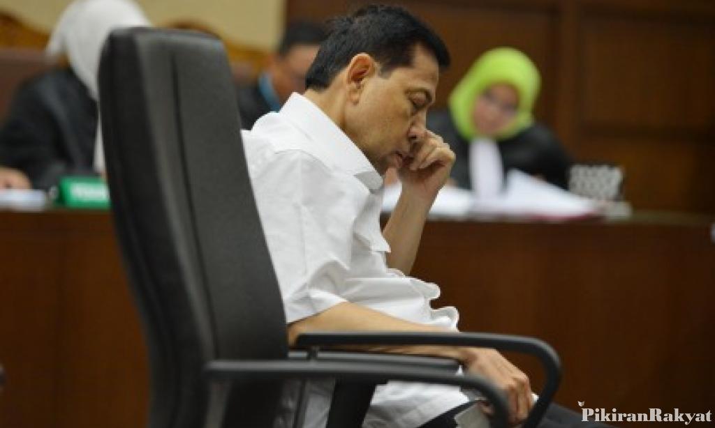 Hakim Gugurkan Praperadilan Setya Novanto Hakim Gugurkan Praperadilan Setya Novanto