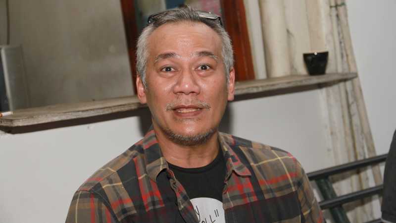 Tio Pakusadewo Alami Kecelakaan Motor, Dapat 30 Jahitan Tio Pakusadewo Alami Kecelakaan Motor, Dapat 30 Jahitan