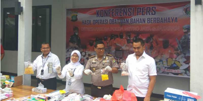 Waspada! Obat PCC Juga Beredar di Jakarta Waspada! Obat PCC Juga Beredar di Jakarta