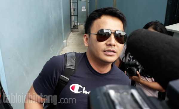 Wijaya Saputra Bantah Putus dari Agnez Mo Gara-Gara Gisella Anastasia Wijaya Saputra Bantah Putus dari Agnez Mo Gara-Gara Gisella Anastasia