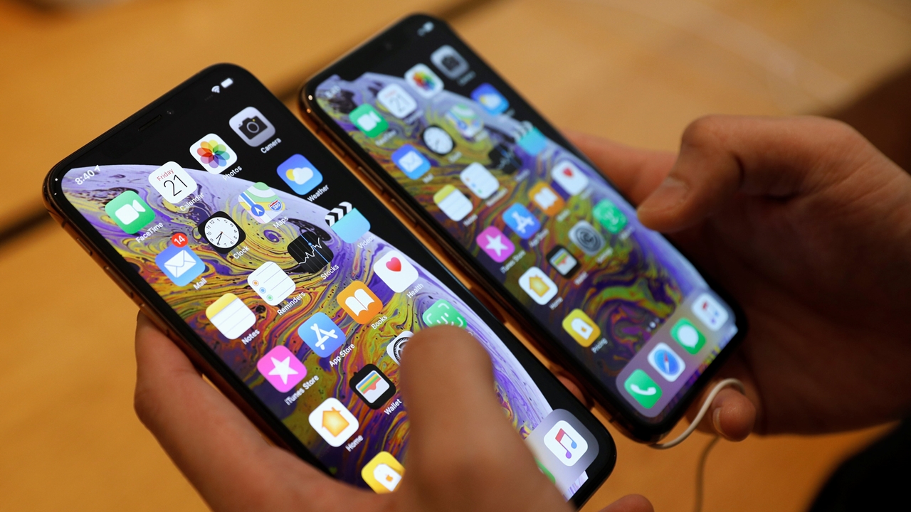 Curangi Asuransi, Pria Malaysia Bisa Ganti iPhone Gratis Setiap Tahun Curangi Asuransi, Pria Malaysia Bisa Ganti iPhone Gratis Setiap Tahun