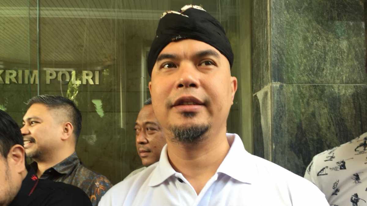 Jadi Tersangka Ahmad Dhani  Dicegah ke Luar Negeri Uzone